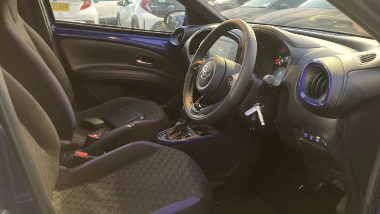 Toyota Aygo X 1.0 VVT-i Edge 5dr Auto Petrol Hatchback